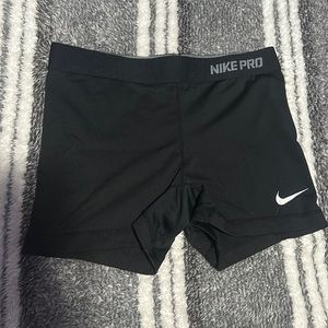 Black Nike pro spandex